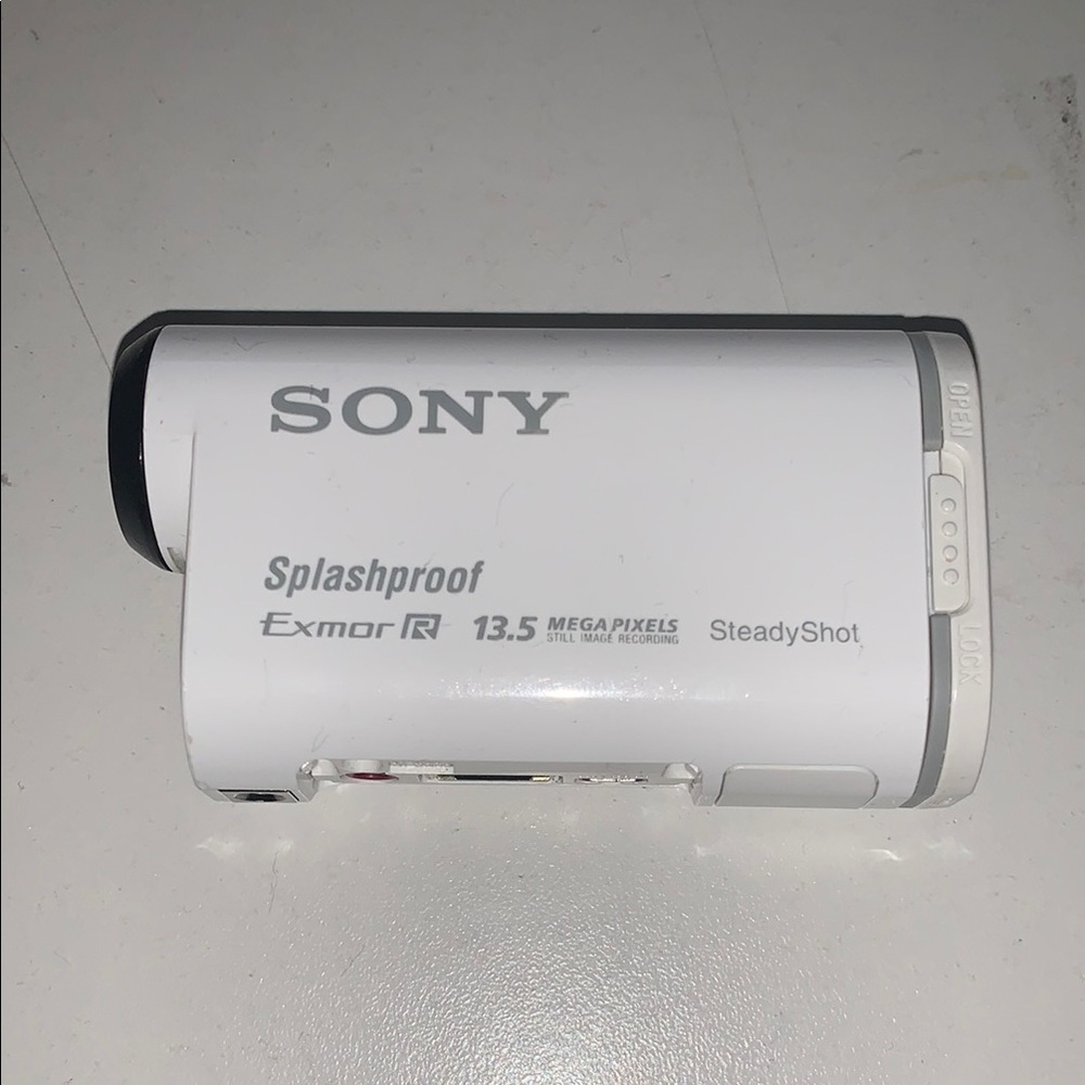 Sony White Camera Splashproof